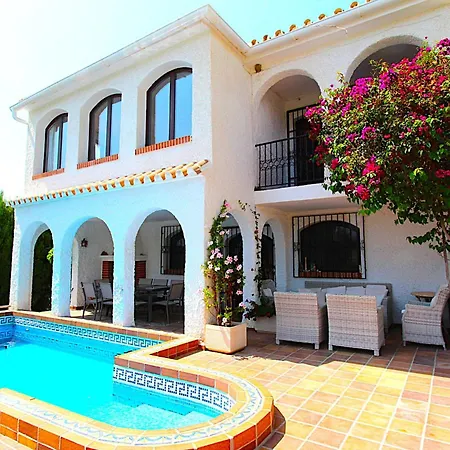 Вилла Flora Нерха