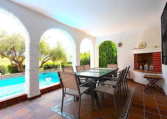 Villa Flora Nerja